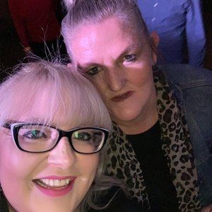 Meet your Posher, Corinne